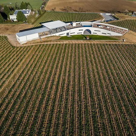 Vinarstvo Predium Hotell Vráble